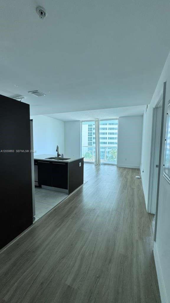 1900 N Bayshore Dr #1407, Miami FL 33132