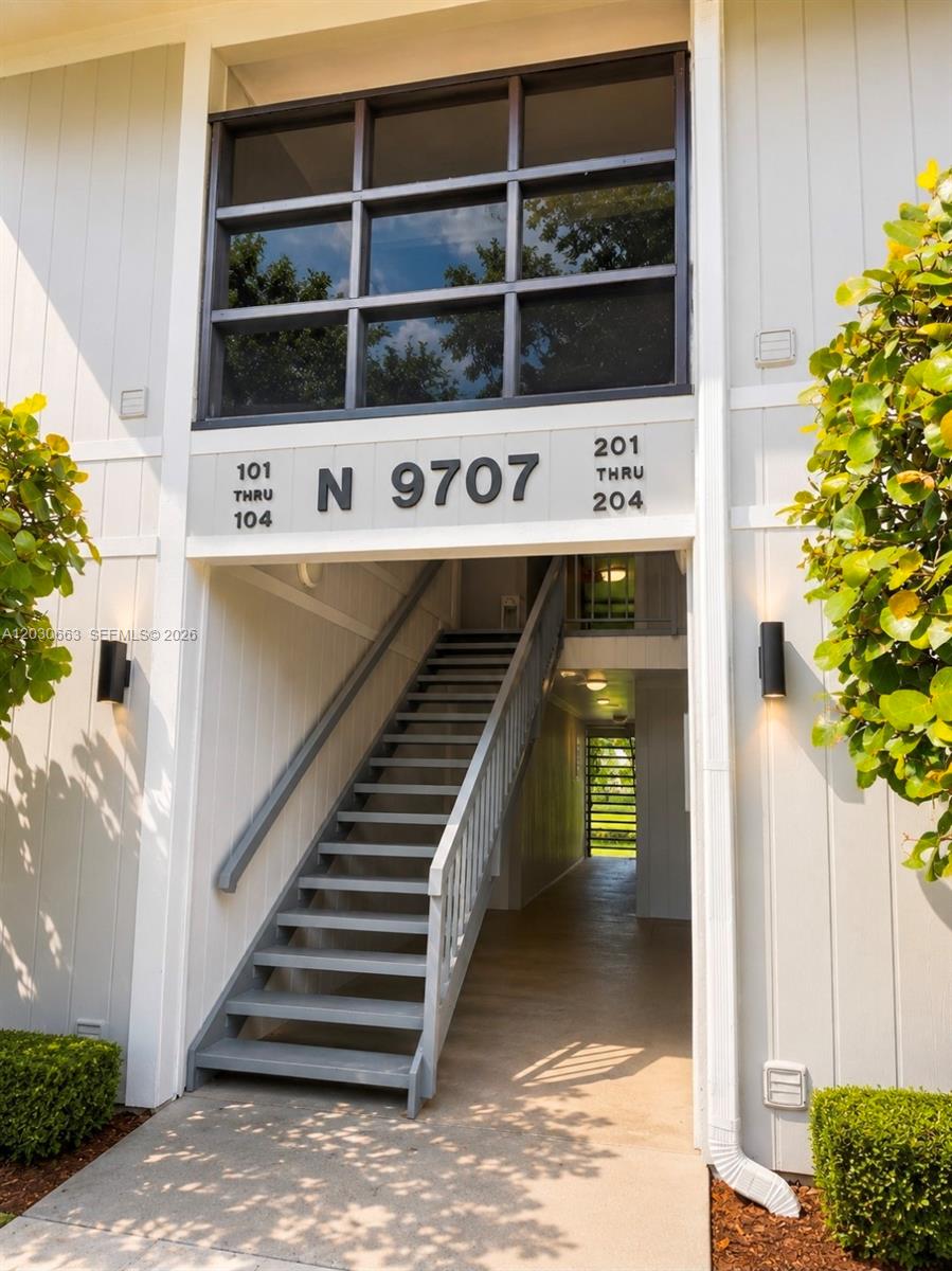 9707 Hammocks Blvd #103, Miami FL 33196