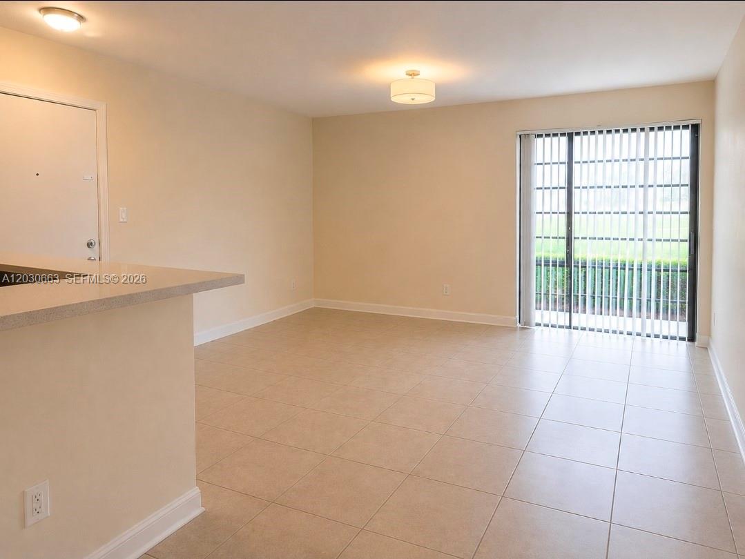 9707 Hammocks Blvd #103, Miami FL 33196