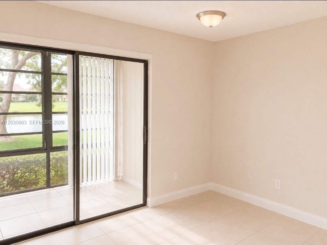 9707 Hammocks Blvd #103, Miami FL 33196