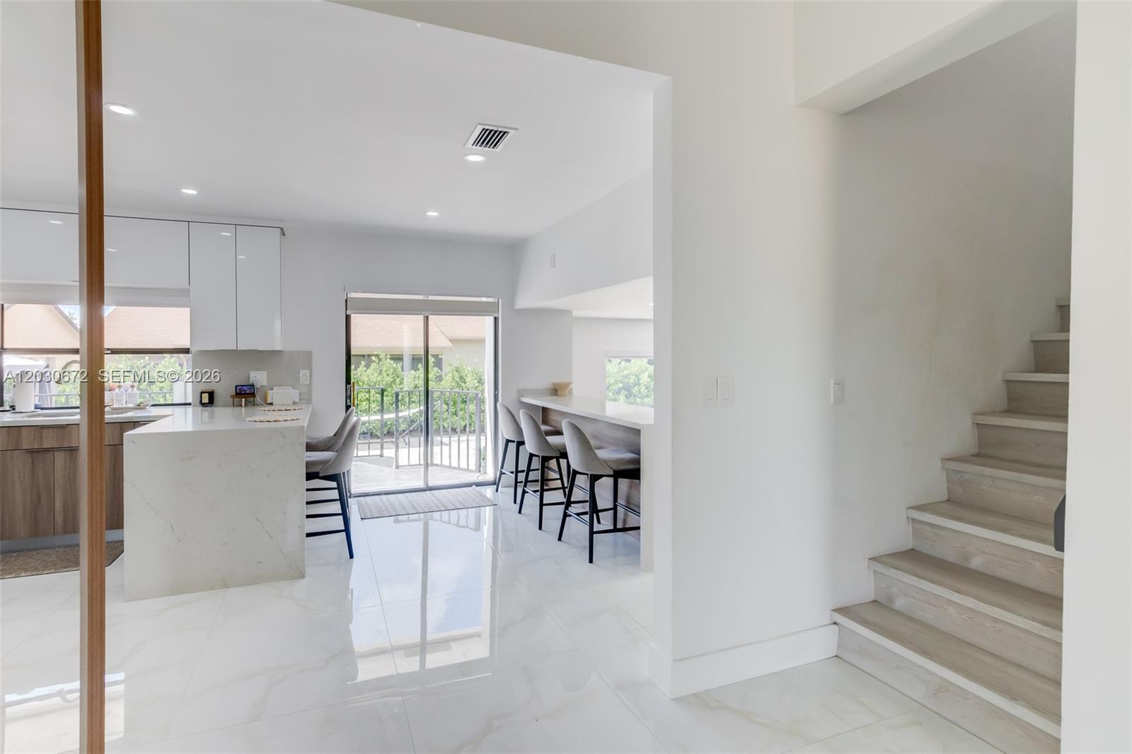9340 NW 32nd St, Sunrise FL 33351