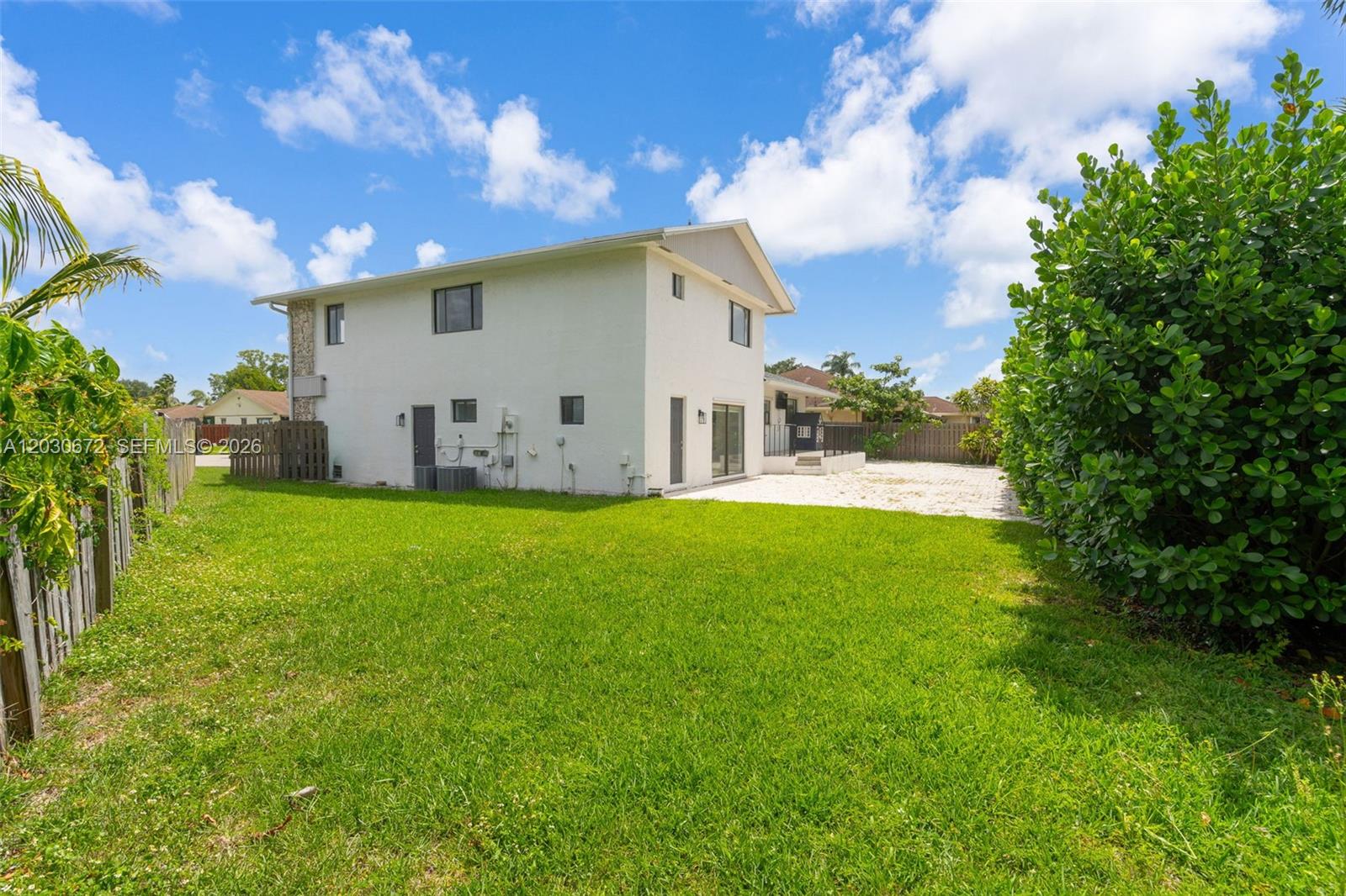 9340 NW 32nd St, Sunrise FL 33351