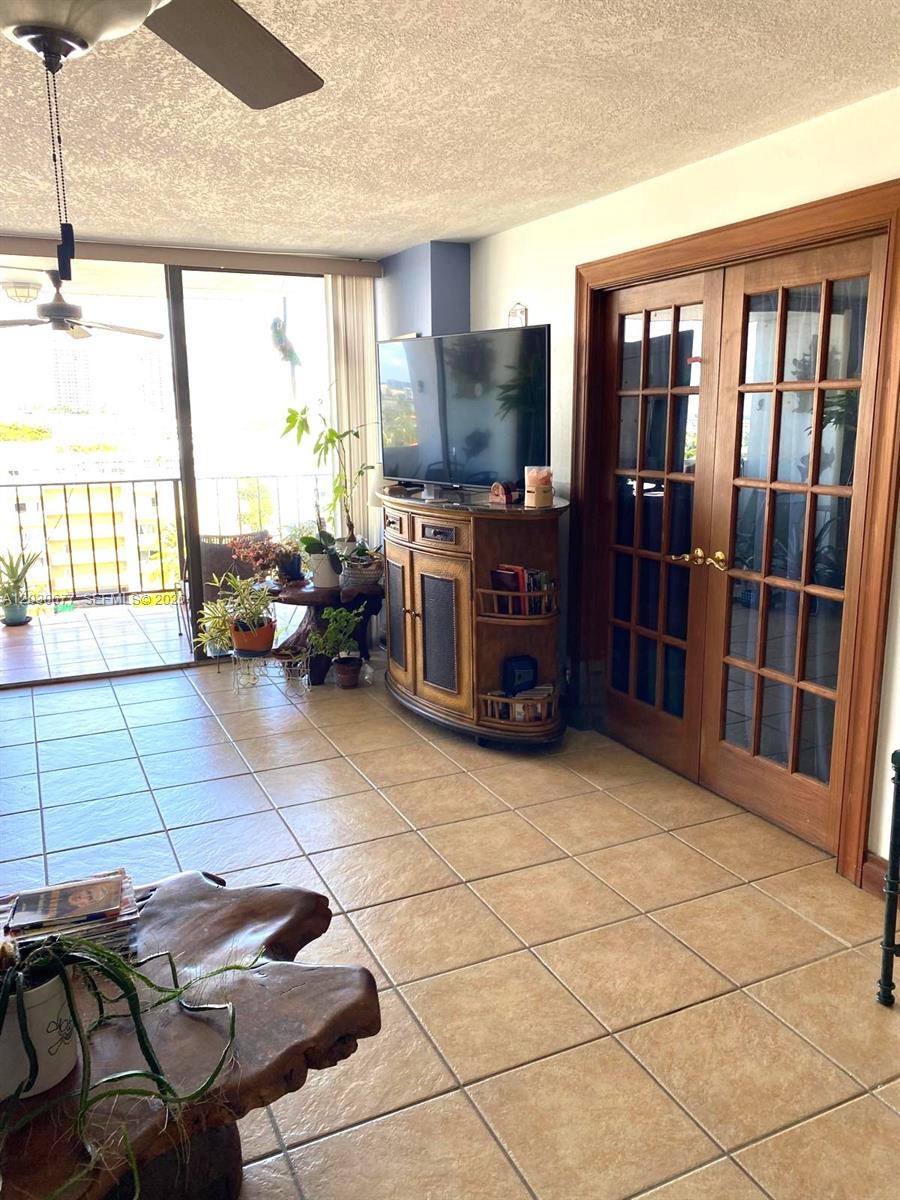 3545 NE 166th St #908, North Miami Beach FL 33160