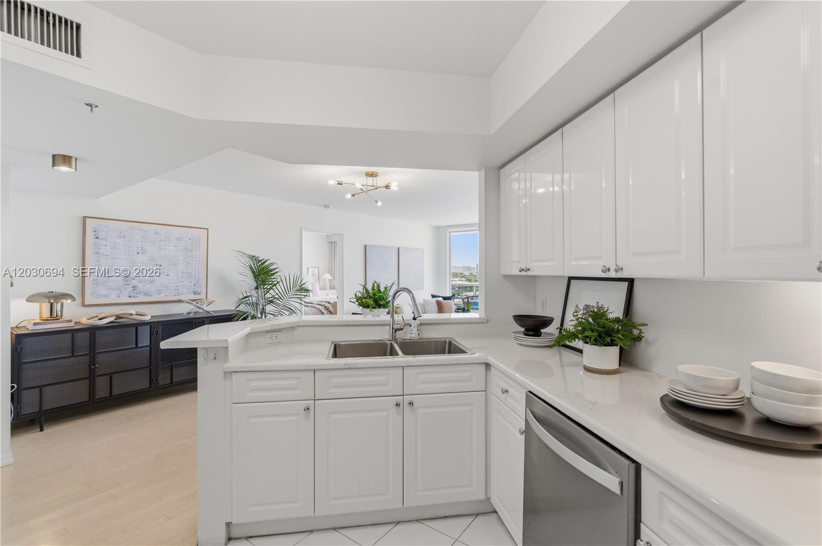 1800 Sunset Harbour Dr #1003, Miami Beach FL 33139