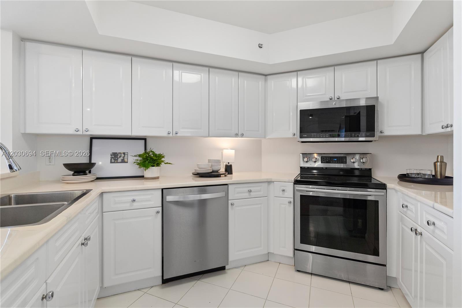 1800 Sunset Harbour Dr #1003, Miami Beach FL 33139