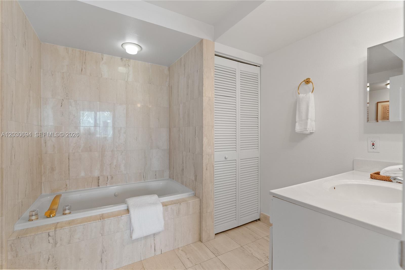 1800 Sunset Harbour Dr #1003, Miami Beach FL 33139