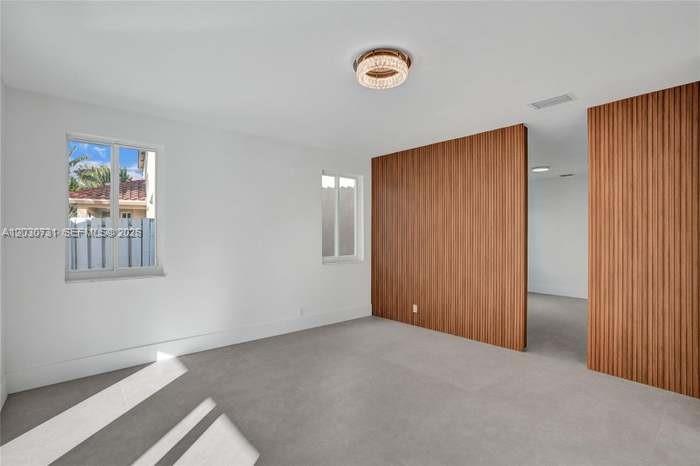 852 Heritage Dr, Weston FL 33326