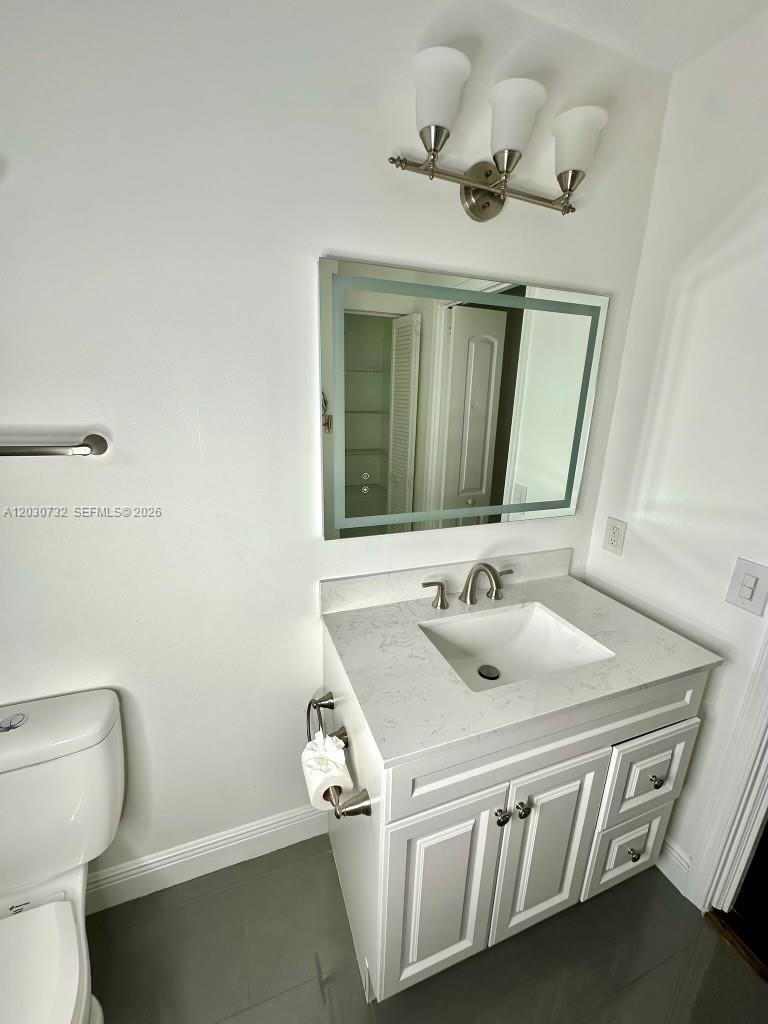 1010 Salmon Isle, Green Acres FL 33413