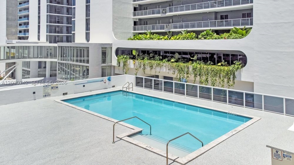 601 NE 23rd St #1406, Miami FL 33137