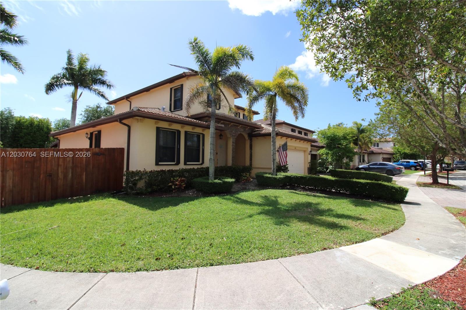 3698 SE 2nd Dr, Homestead FL 33033
