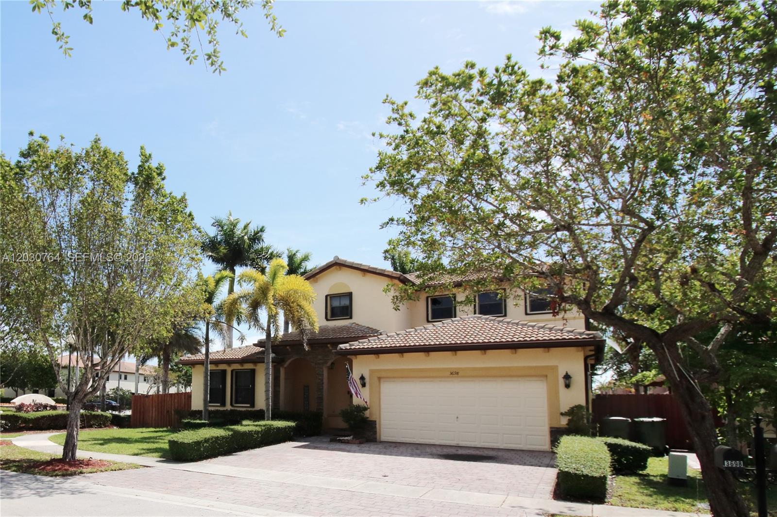 3698 SE 2nd Dr, Homestead FL 33033