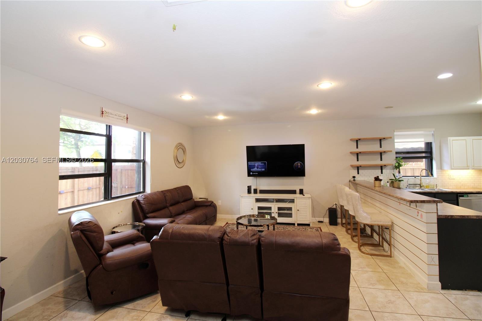 3698 SE 2nd Dr, Homestead FL 33033