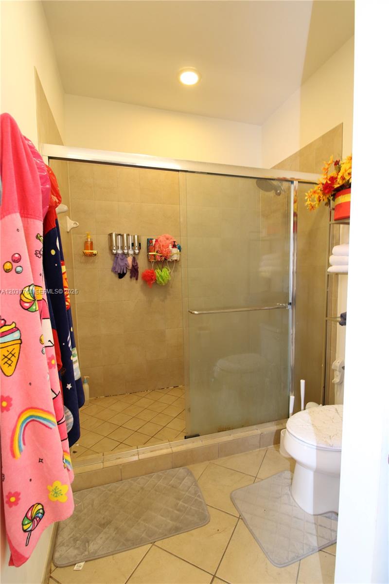 3698 SE 2nd Dr, Homestead FL 33033