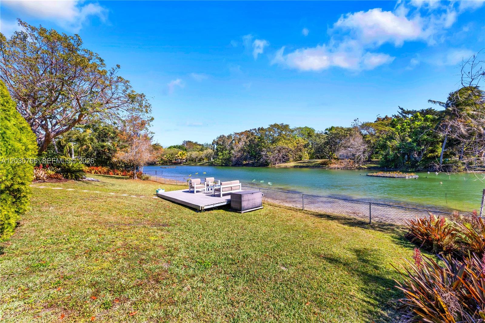 11625 SW 70th Ave, Pinecrest FL 33156