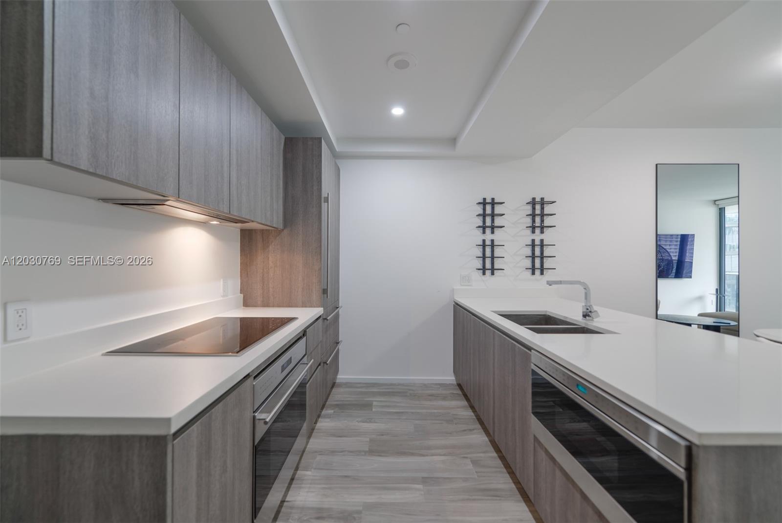 801 S Miami Ave #2907, Miami FL 33130