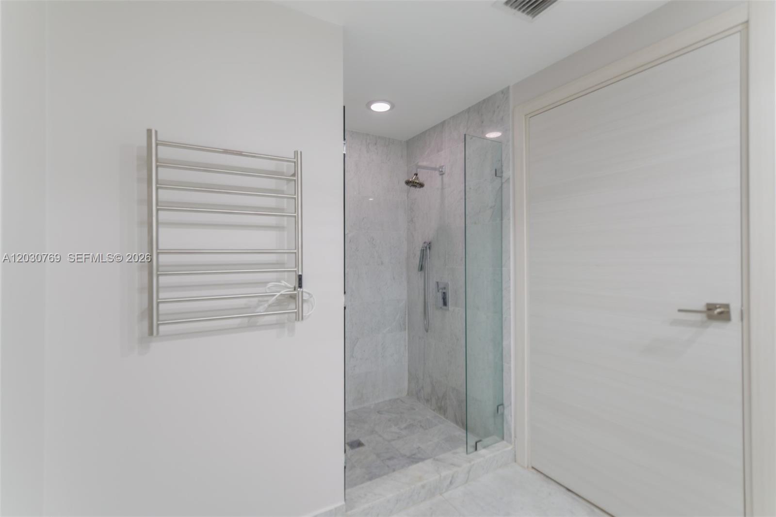 801 S Miami Ave #2907, Miami FL 33130