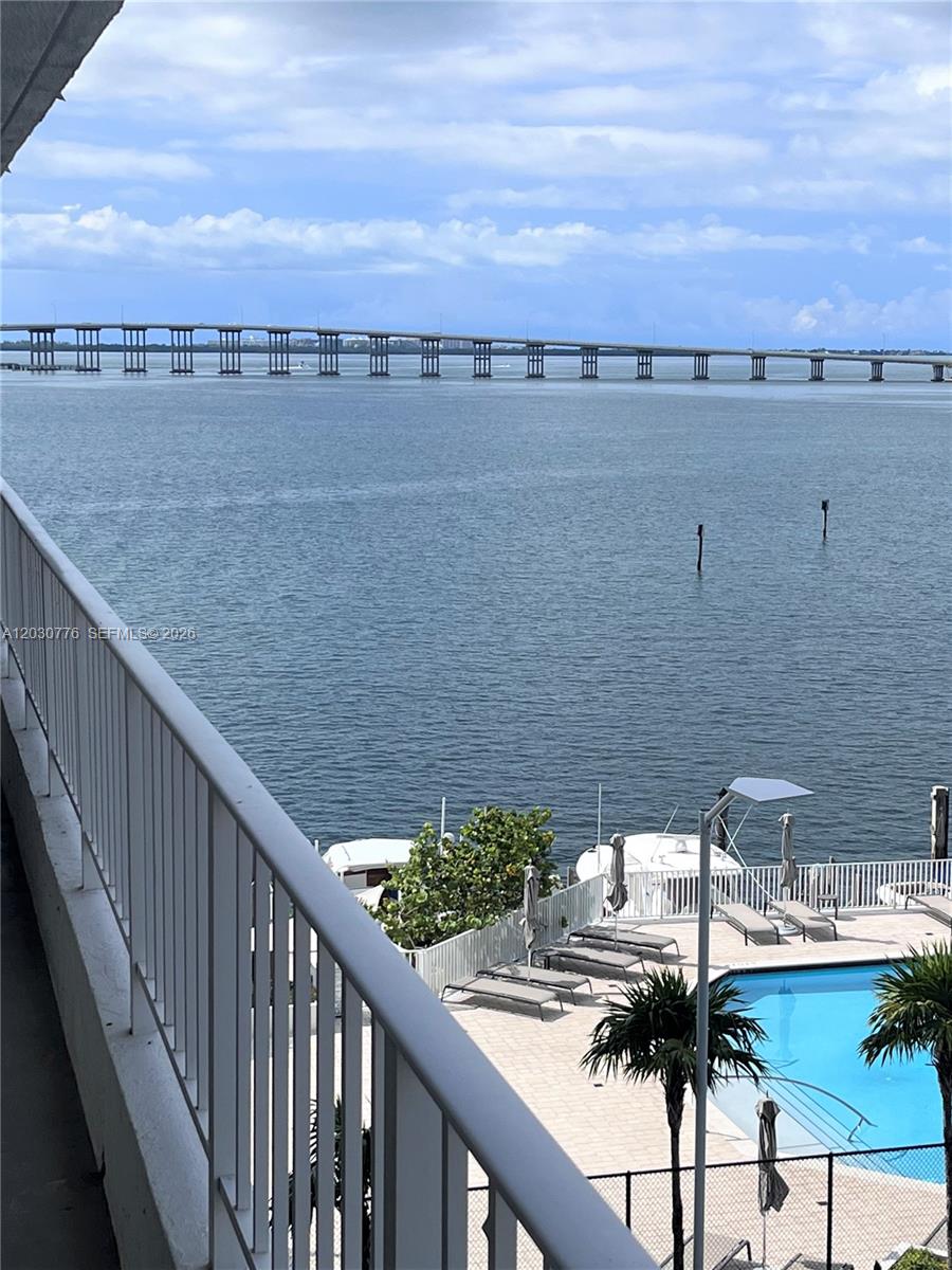 200 SE 15th Rd #6A, Miami FL 33129