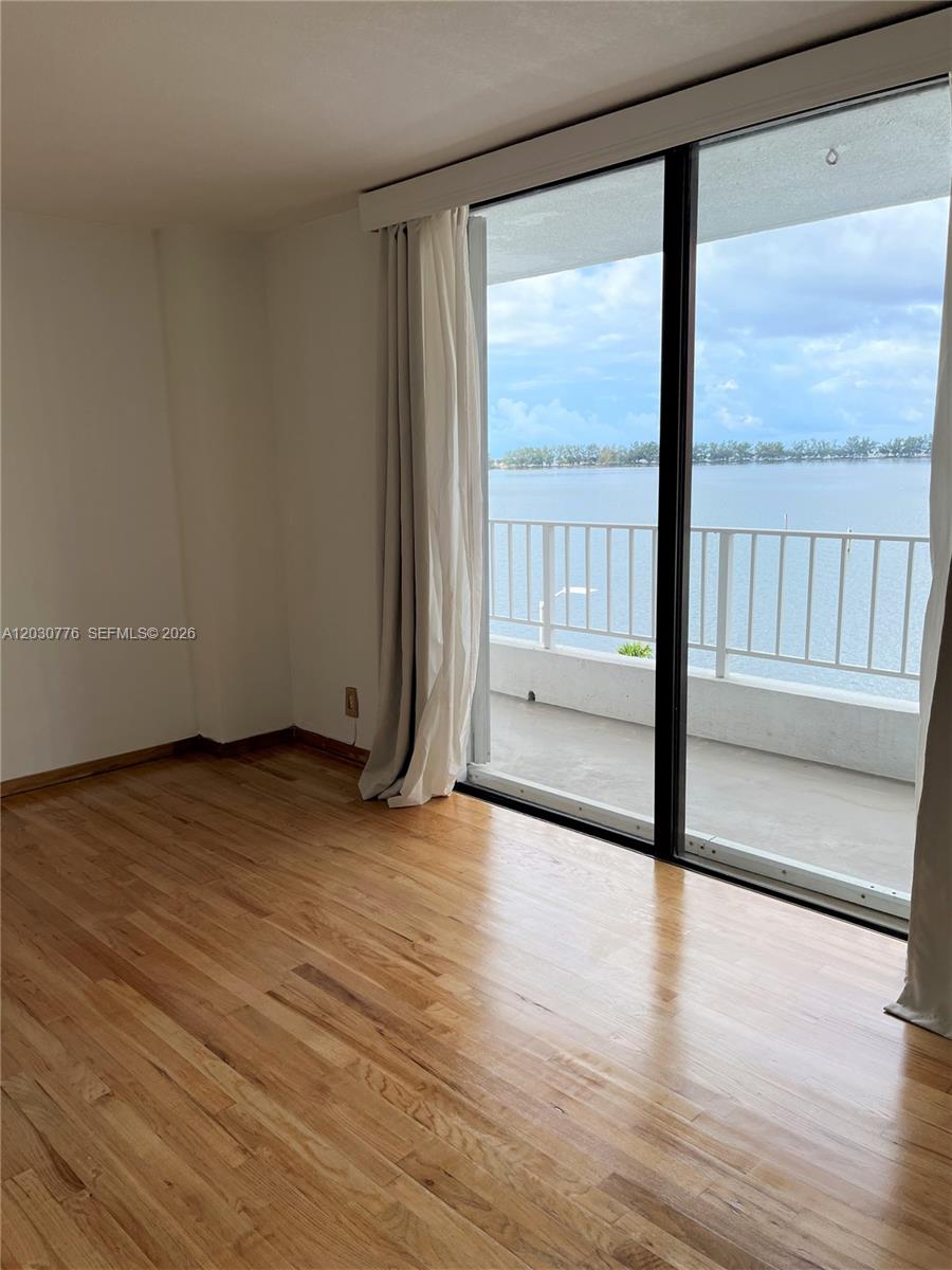 200 SE 15th Rd #6A, Miami FL 33129