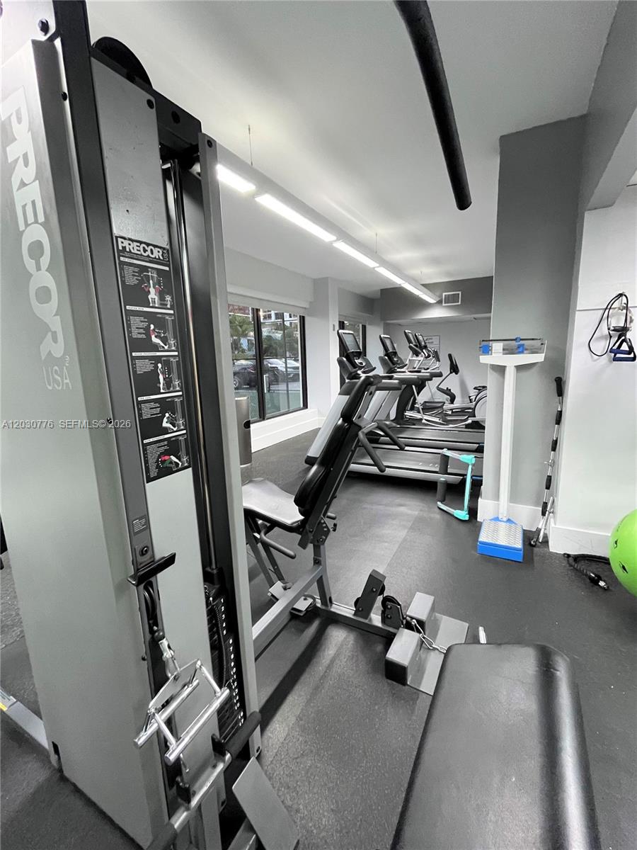 200 SE 15th Rd #6A, Miami FL 33129