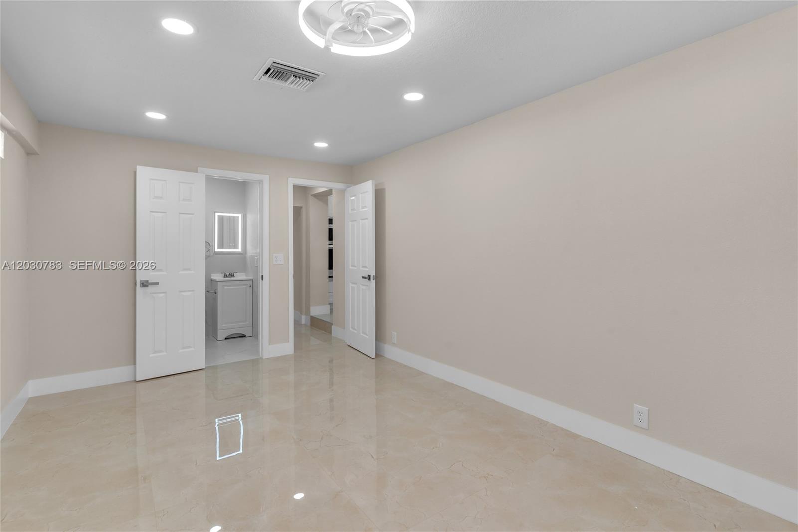 378 SW 6th St, Florida City FL 33034