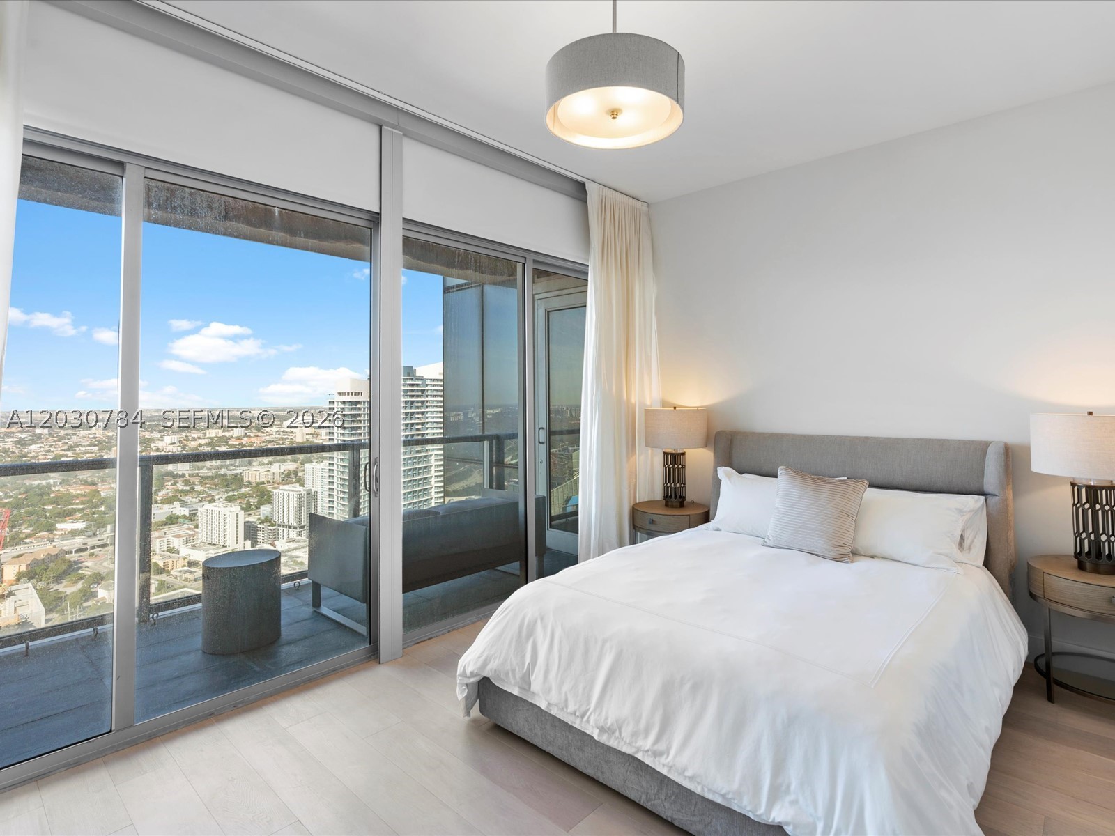 1425 Brickell Ave #52BC, Miami FL 33131