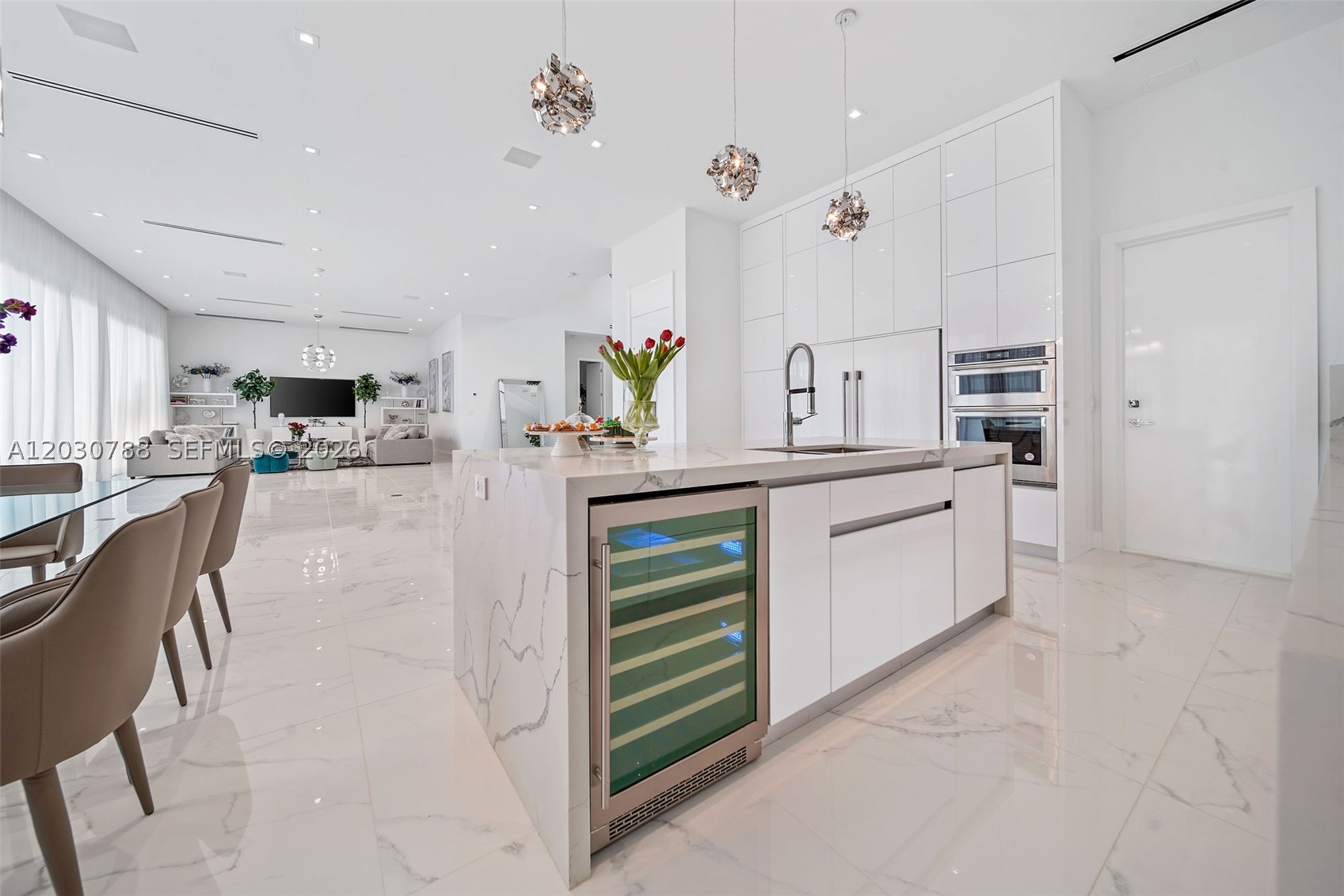 278 190th St, Sunny Isles Beach FL 33160