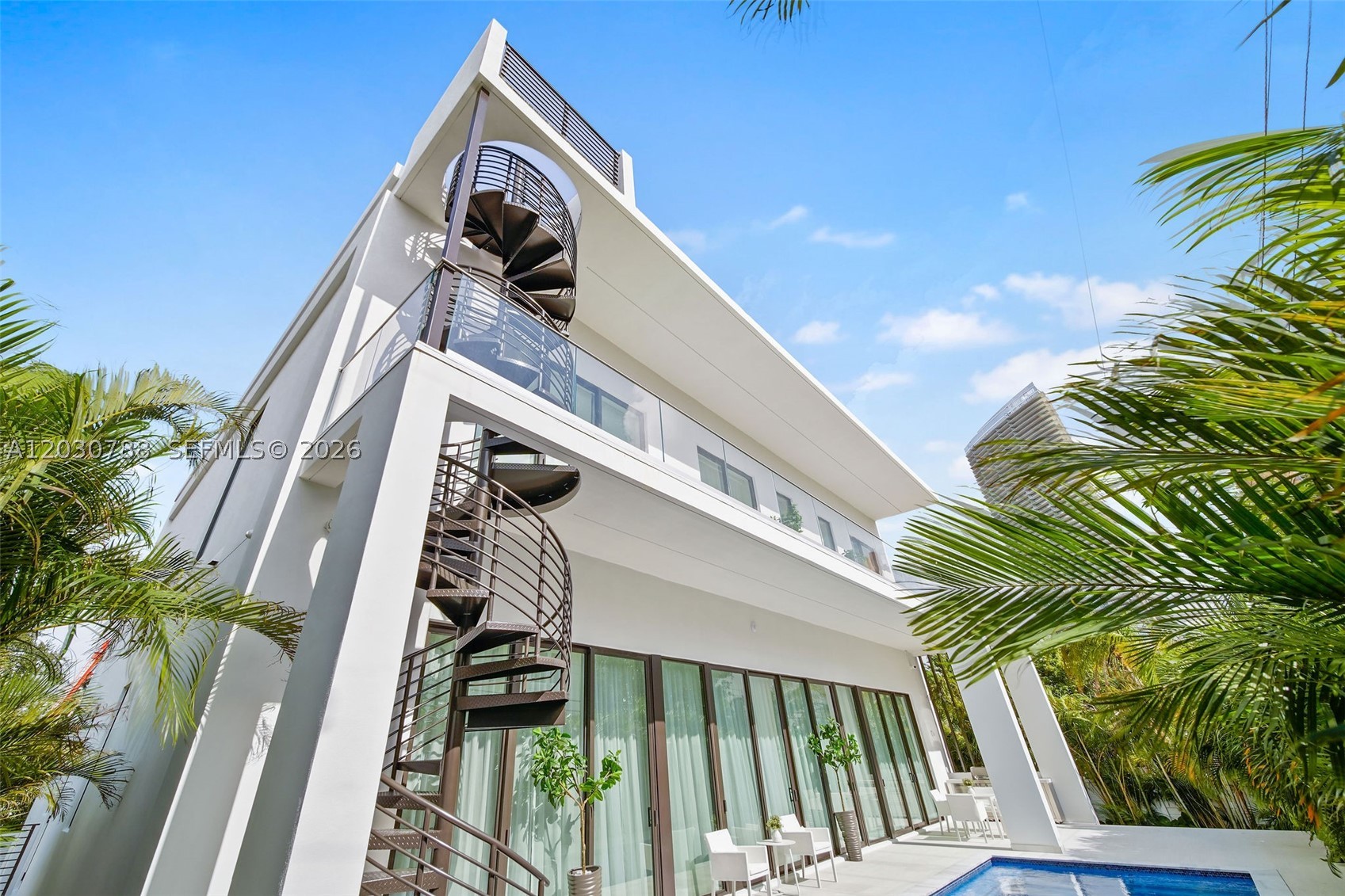 278 190th St, Sunny Isles Beach FL 33160