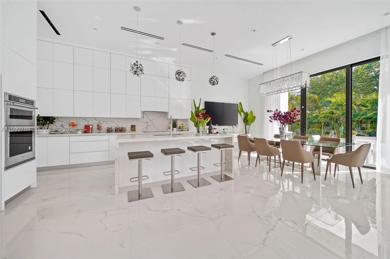 278 190th St, Sunny Isles Beach FL 33160