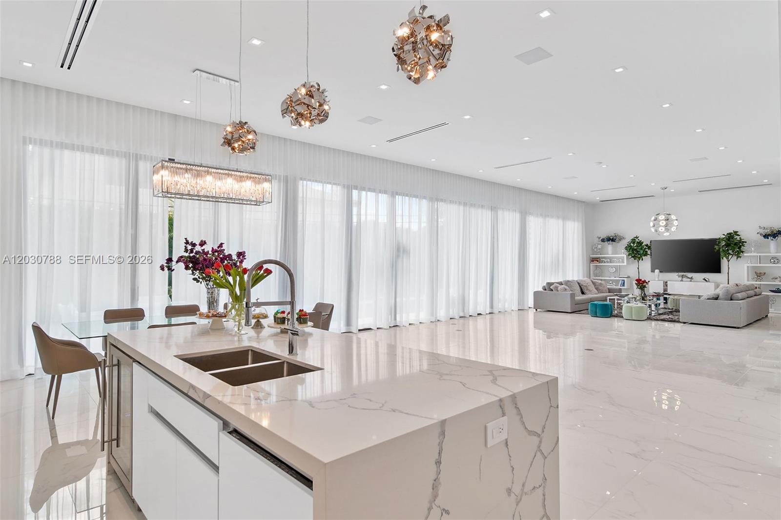 278 190th St, Sunny Isles Beach FL 33160