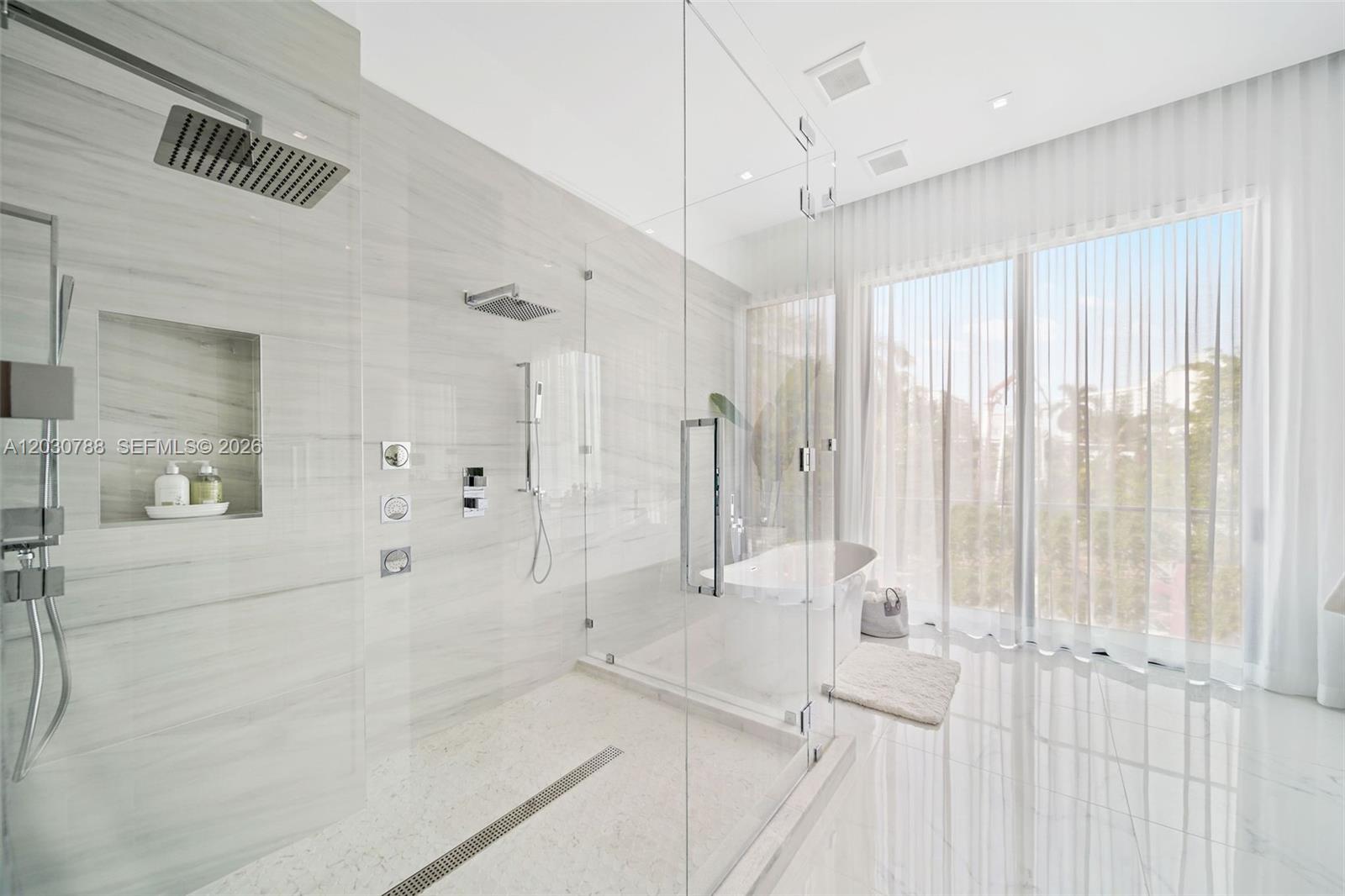 278 190th St, Sunny Isles Beach FL 33160