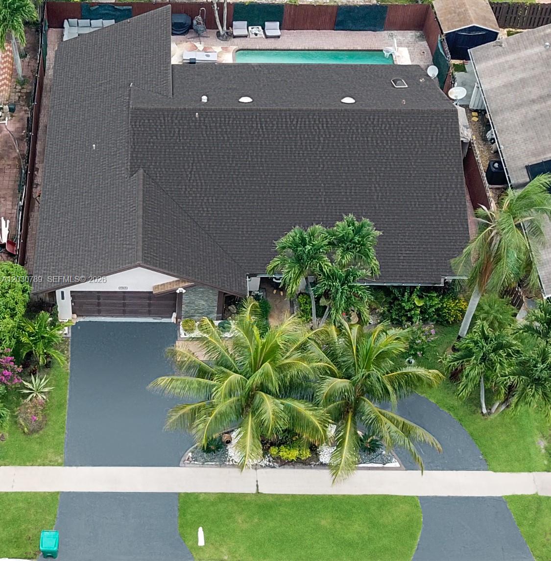 7363 NW 49th St, Lauderhill FL 33319