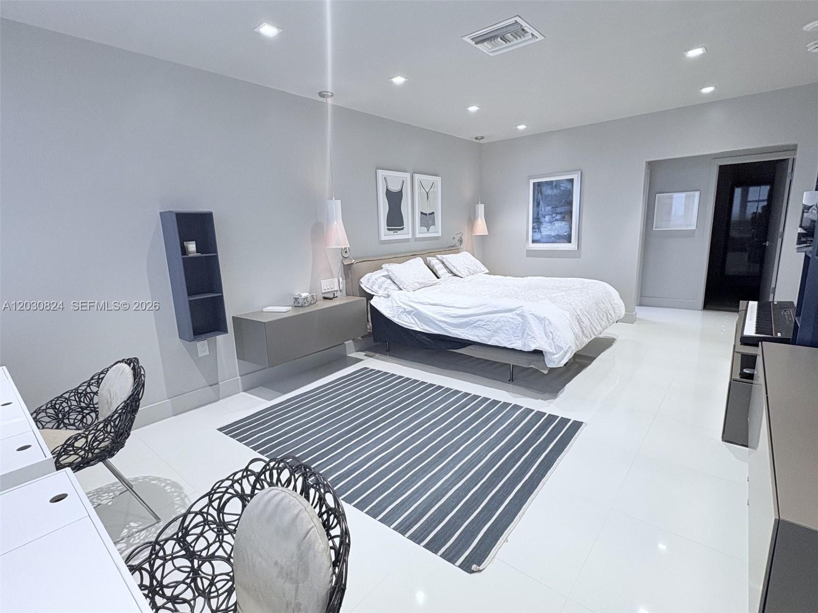 10275 Collins Ave #1522, Bal Harbour FL 33154