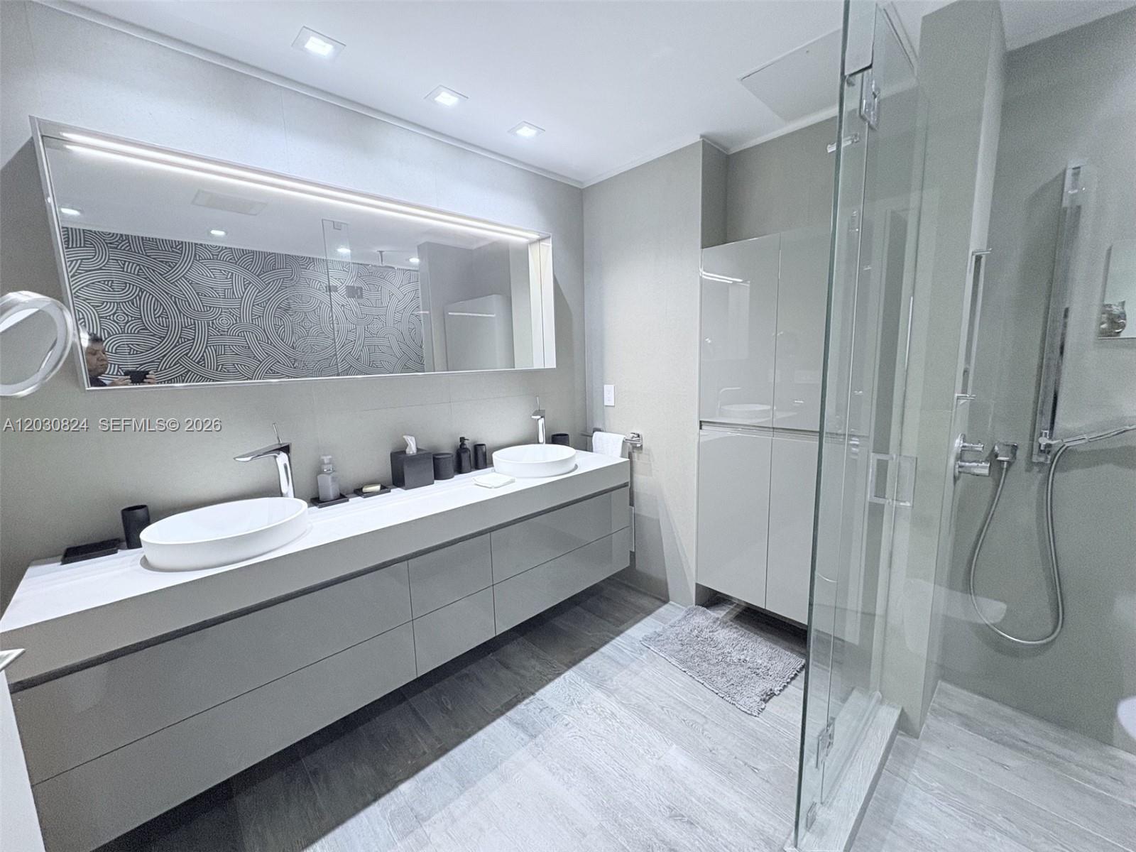 10275 Collins Ave #1522, Bal Harbour FL 33154