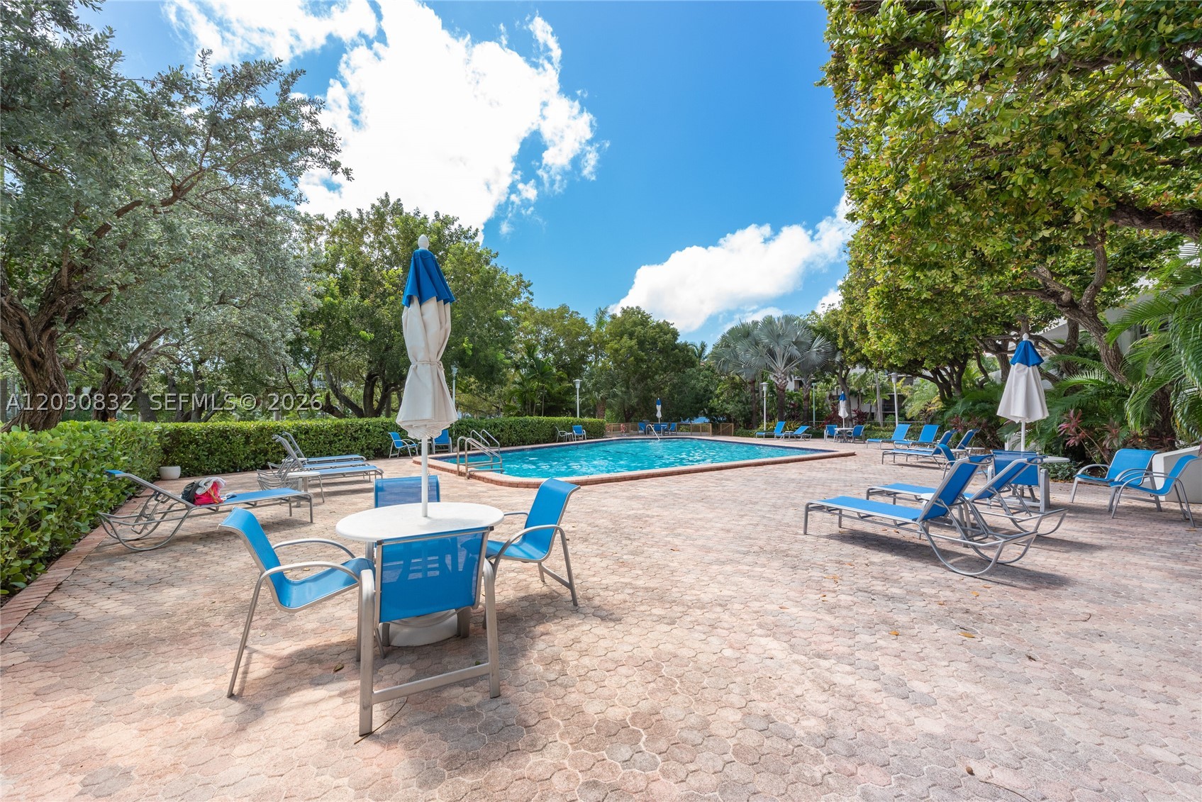 155 Ocean Lane Dr #403, Key Biscayne FL 33149