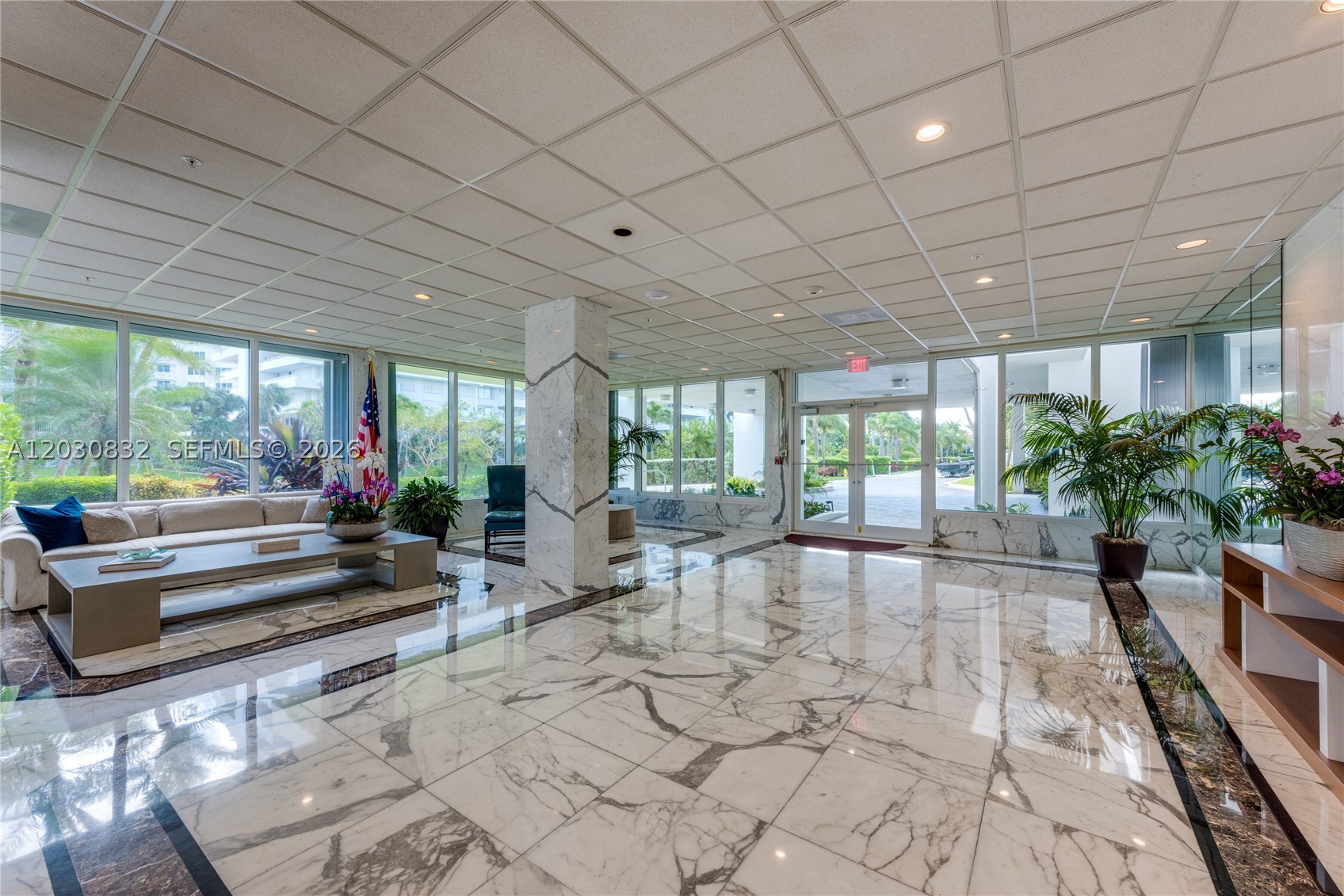 155 Ocean Lane Dr #403, Key Biscayne FL 33149