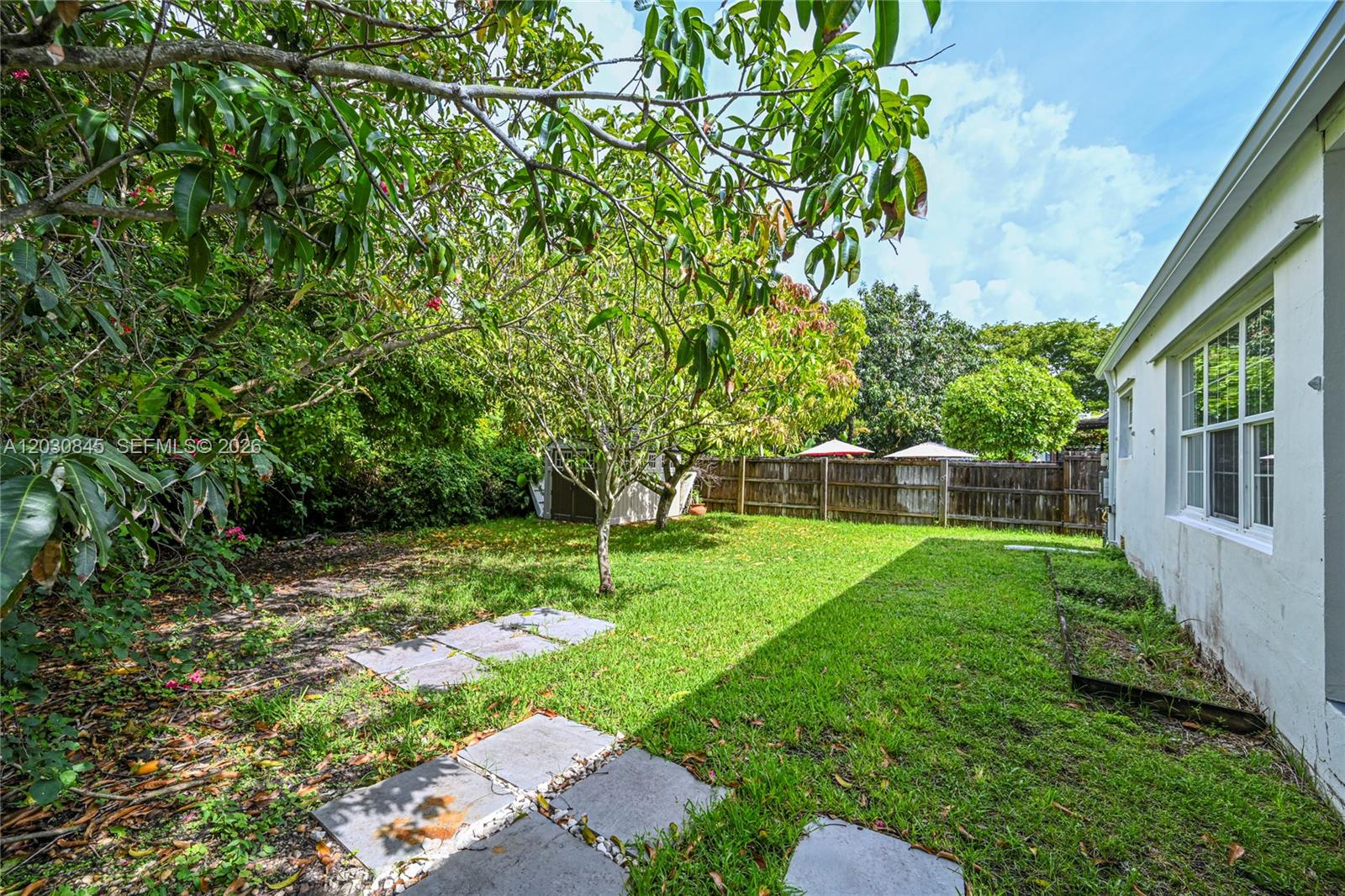 8942 Carlyle Ave, Surfside FL 33154