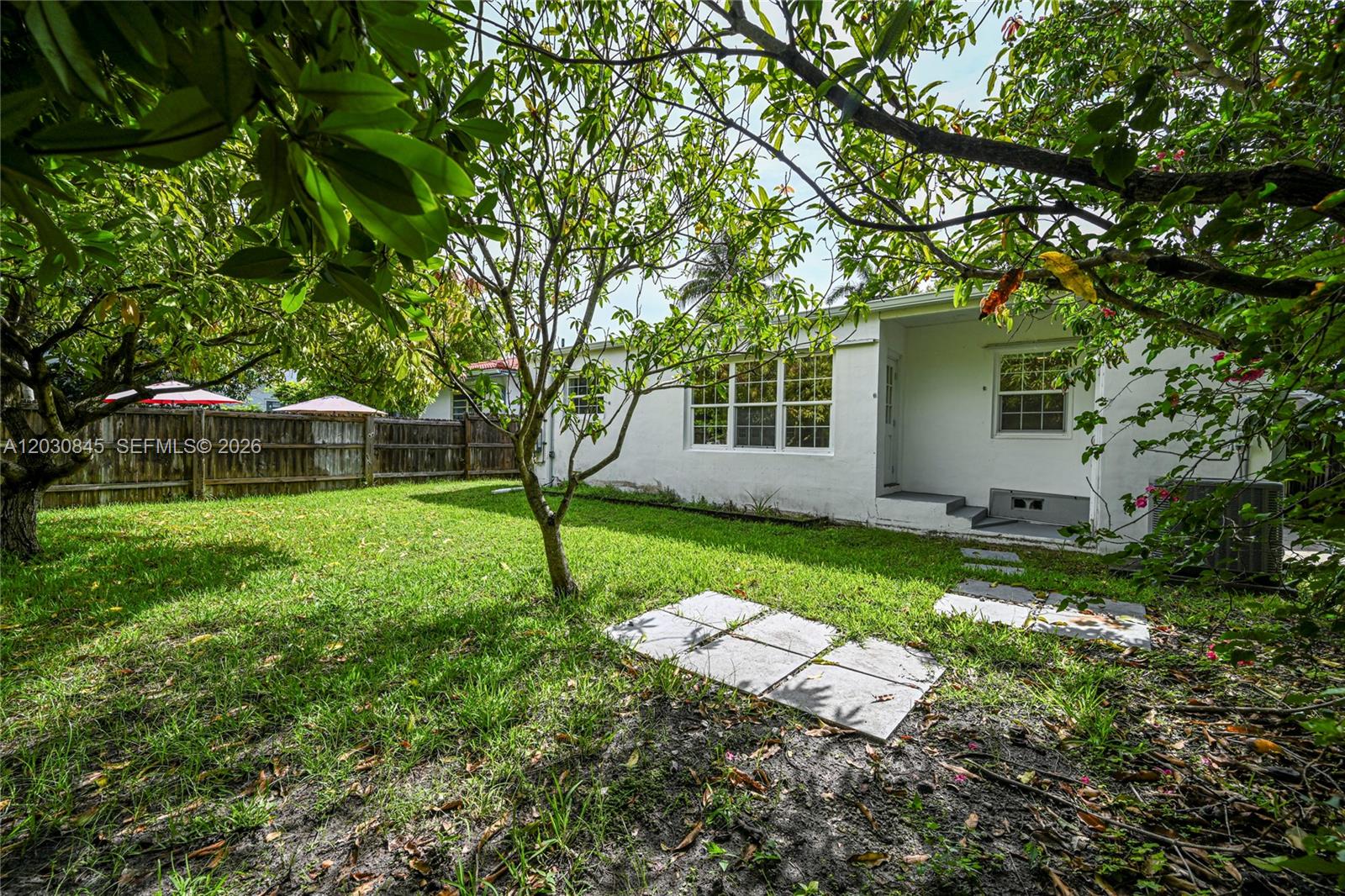 8942 Carlyle Ave, Surfside FL 33154