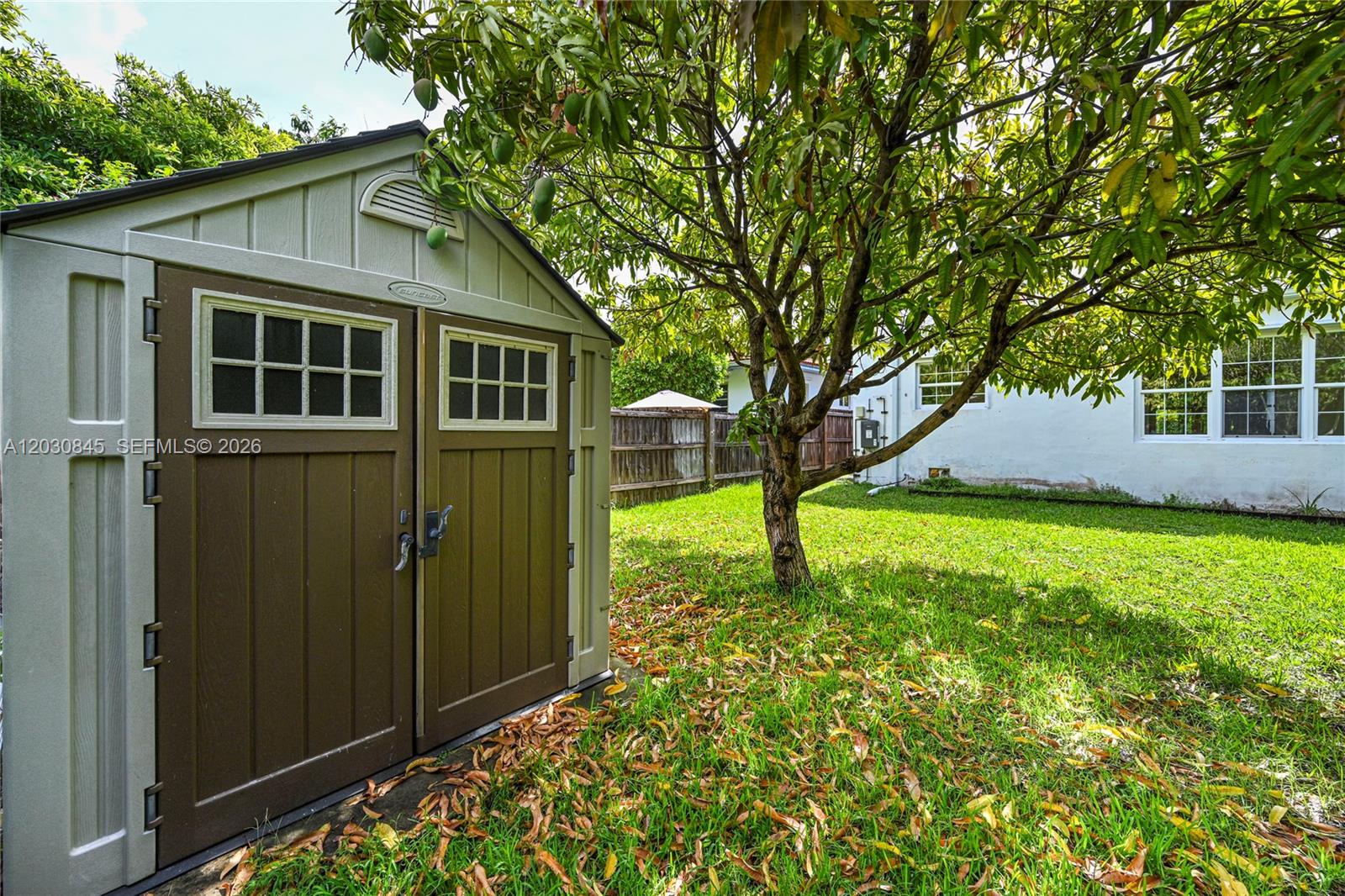 8942 Carlyle Ave, Surfside FL 33154