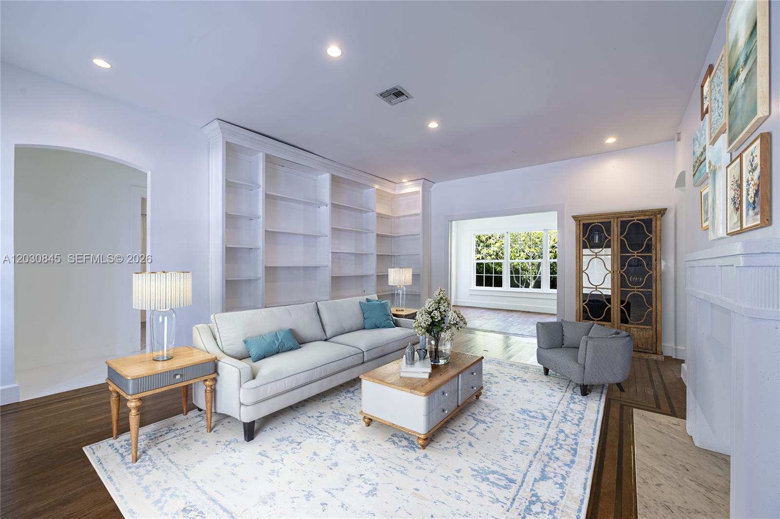 8942 Carlyle Ave, Surfside FL 33154