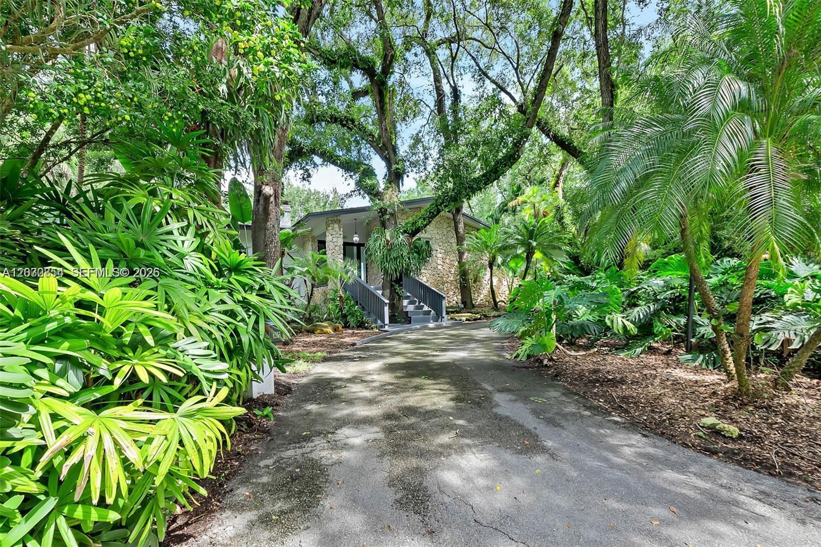 6565 SW 134th Dr, Pinecrest FL 33156