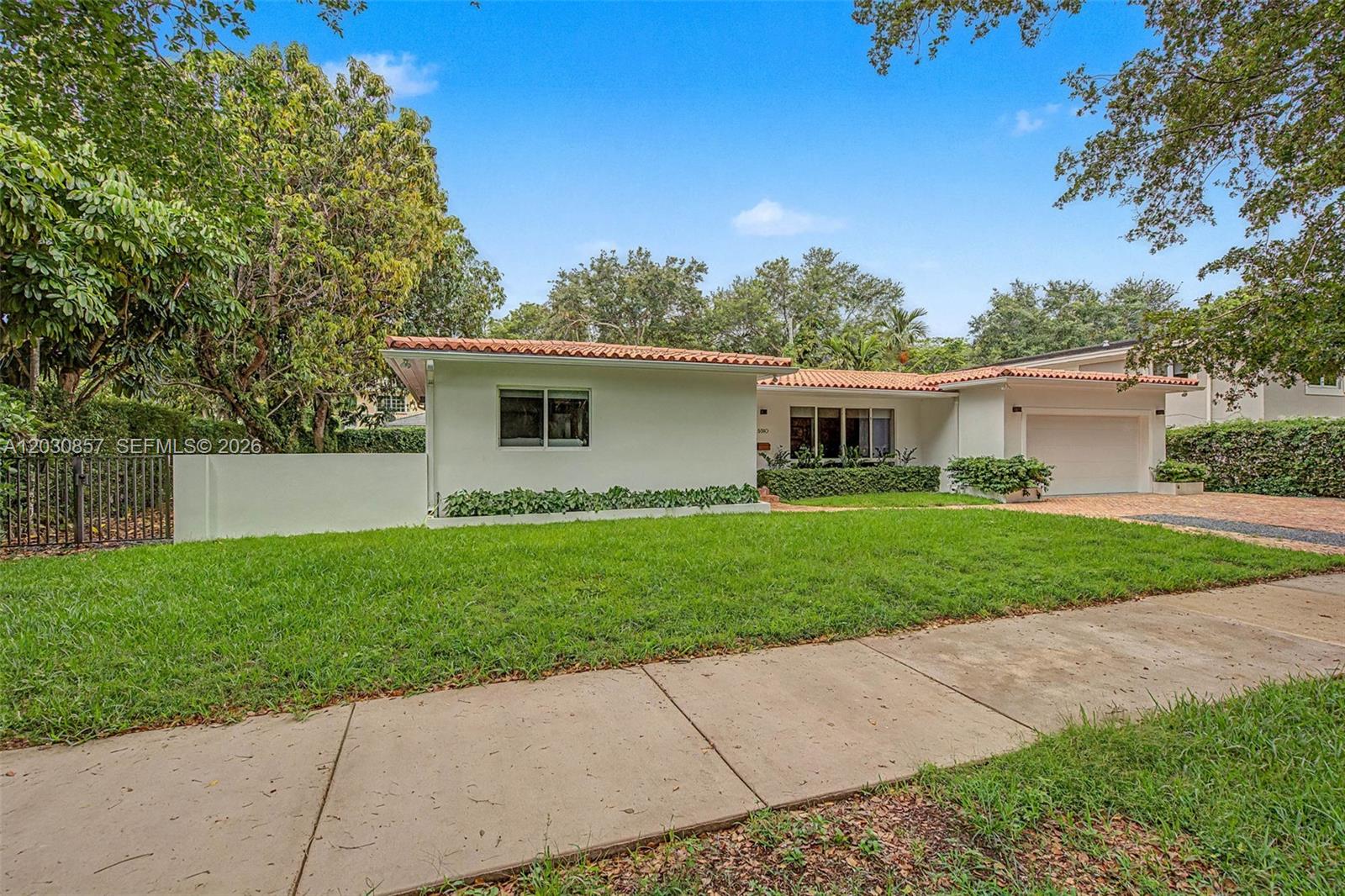 5510 Orduna Dr, Coral Gables FL 33146