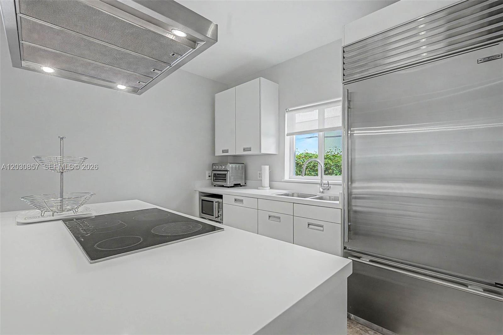 5510 Orduna Dr, Coral Gables FL 33146