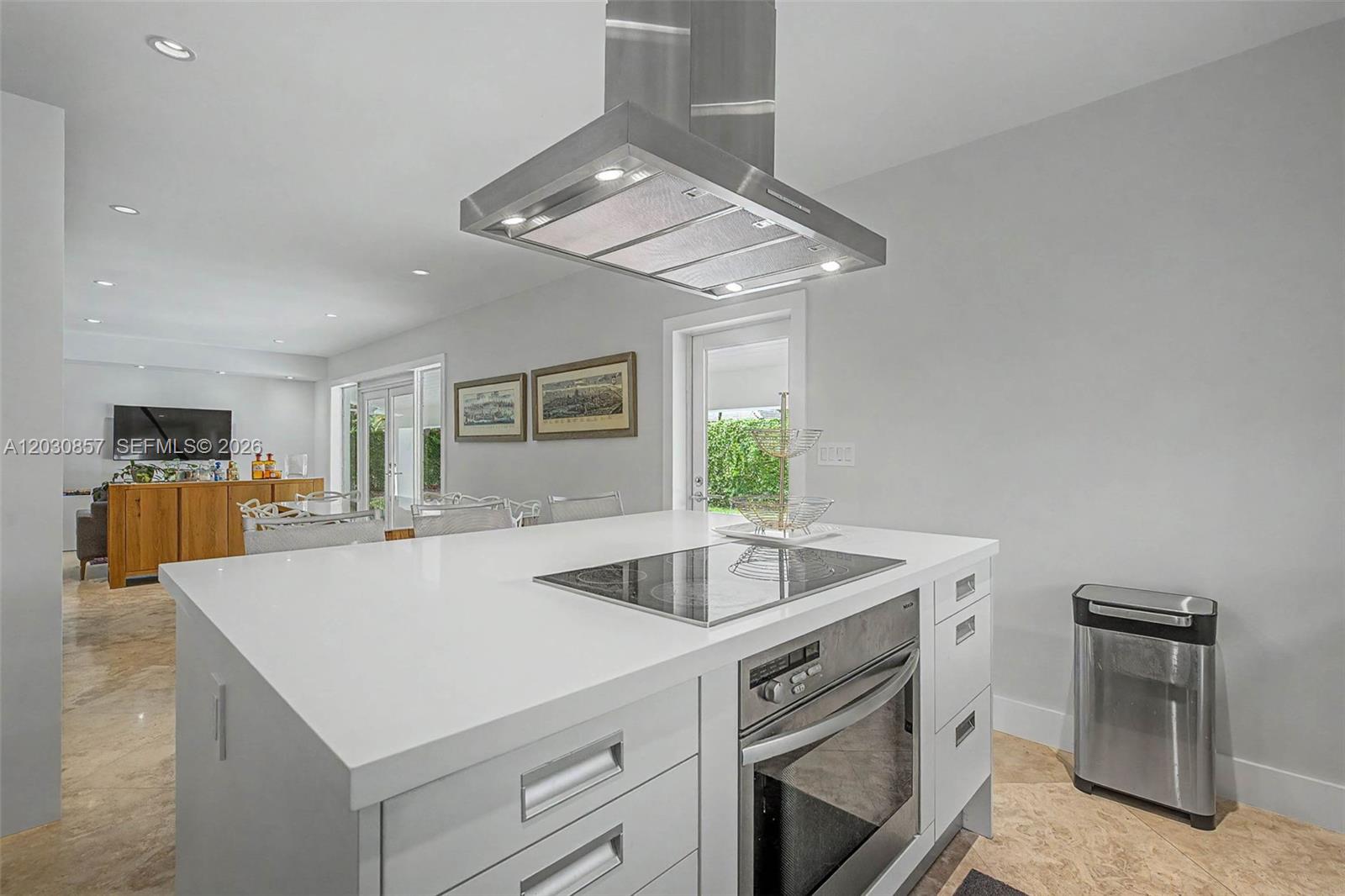 5510 Orduna Dr, Coral Gables FL 33146