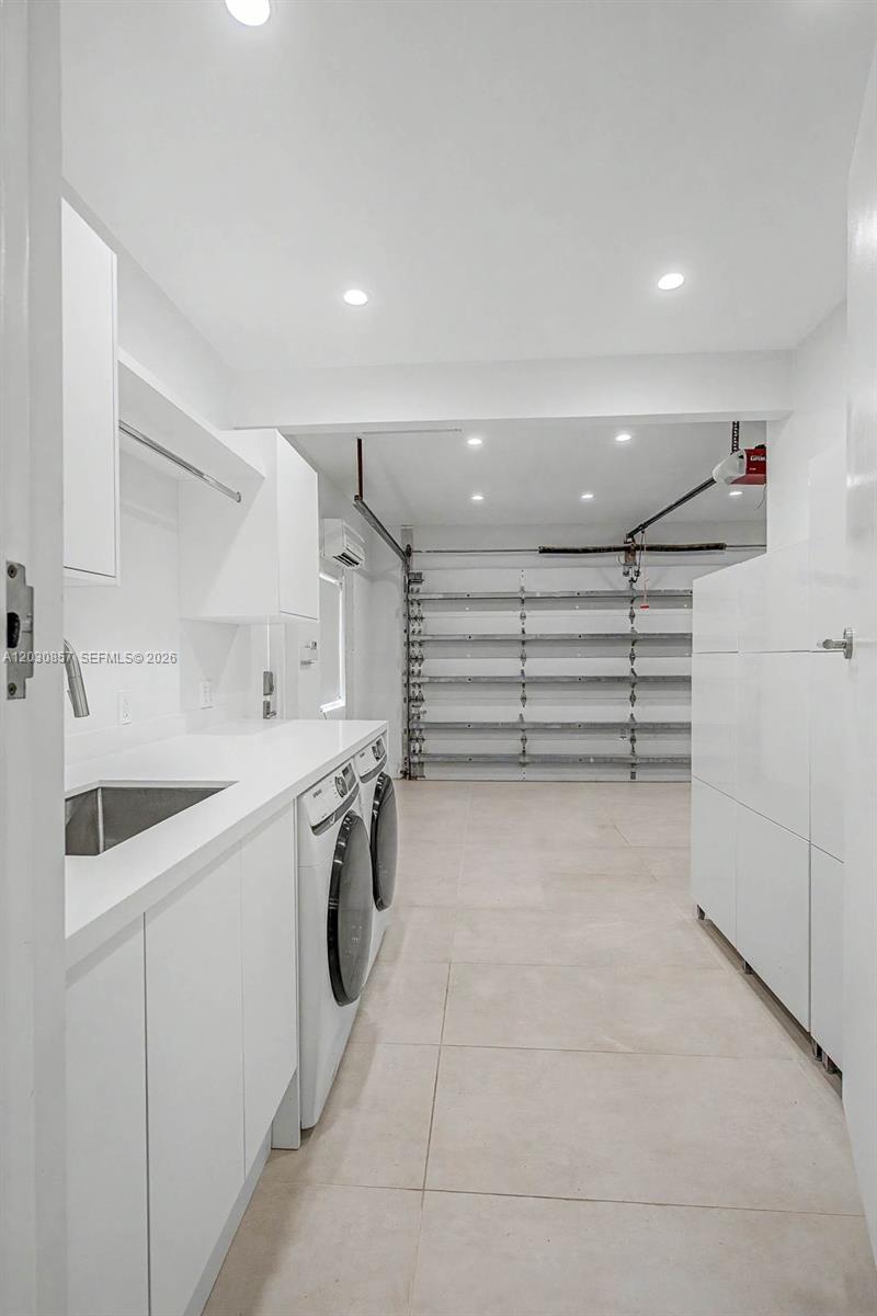 5510 Orduna Dr, Coral Gables FL 33146