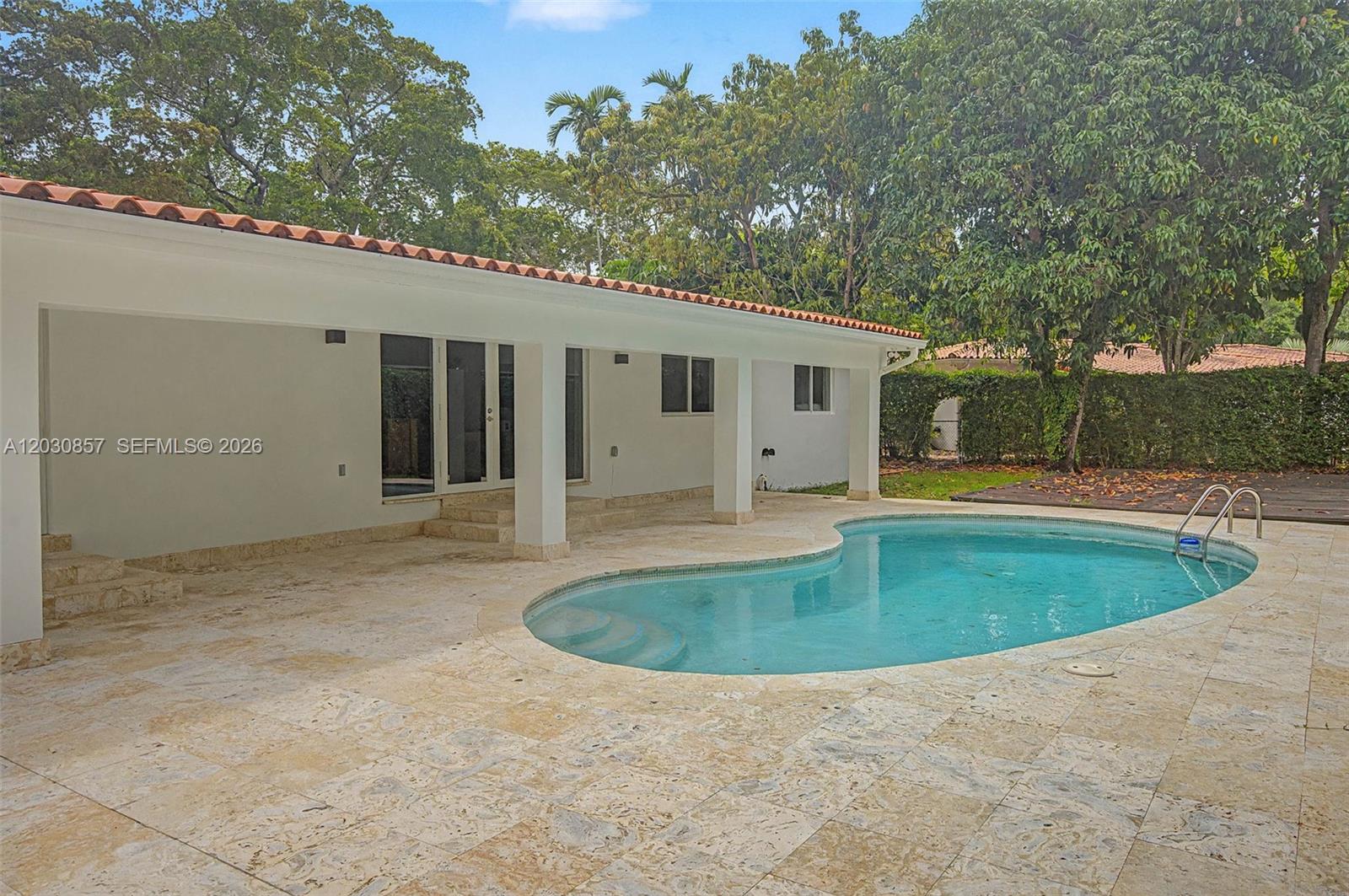 5510 Orduna Dr, Coral Gables FL 33146