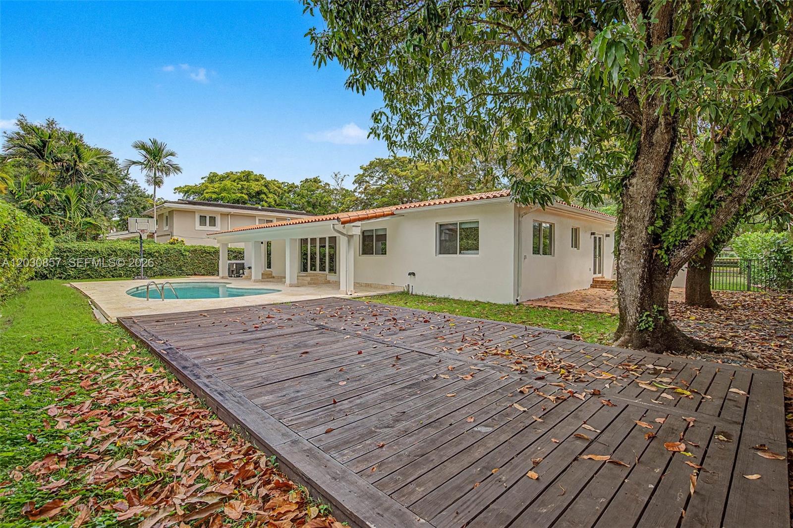 5510 Orduna Dr, Coral Gables FL 33146