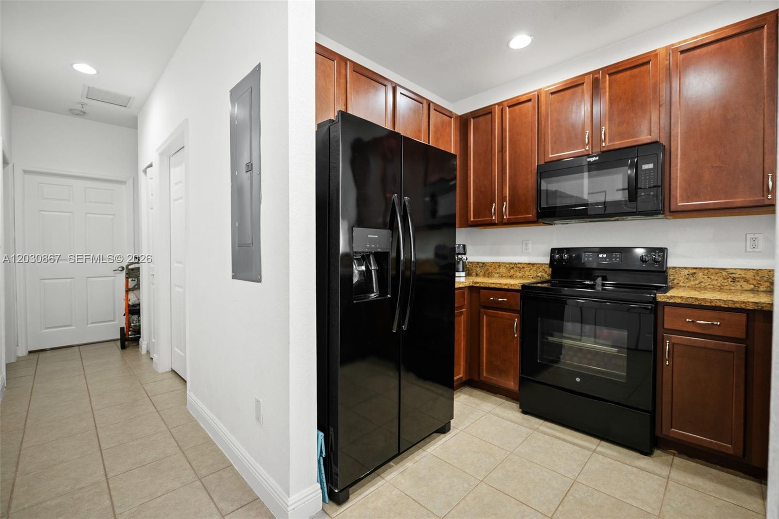 14661 SW 9th St #1809, Pembroke Pines FL 33027