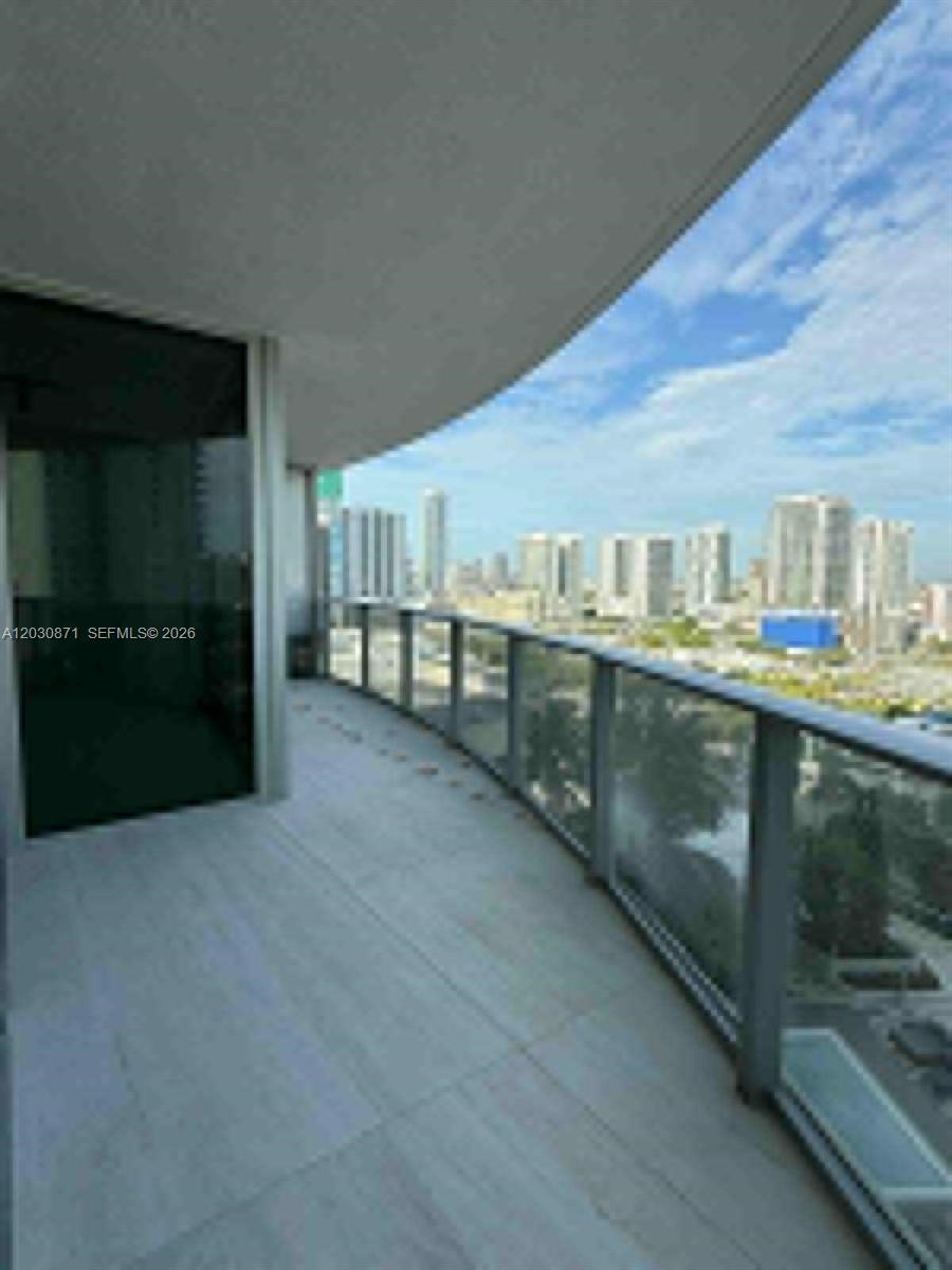 488 NE 18th St #1901, Miami FL 33132