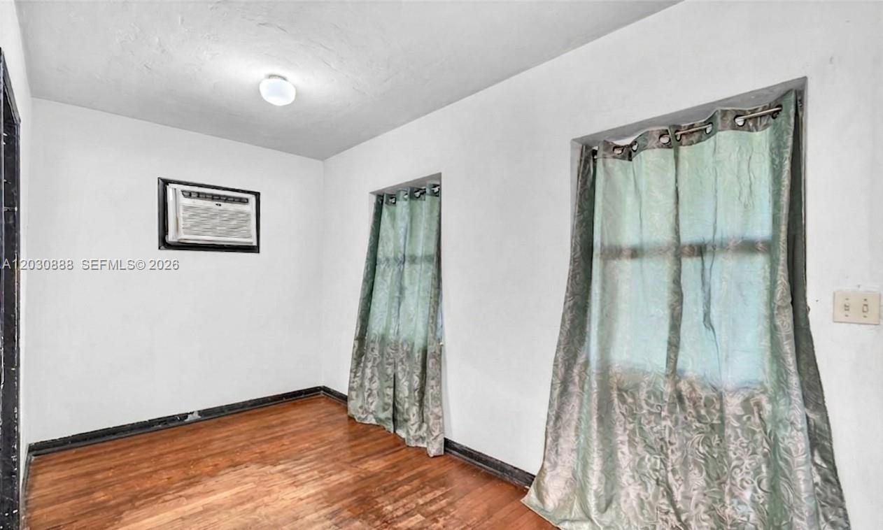 1236 Jann Ave, Opa Locka FL 33054