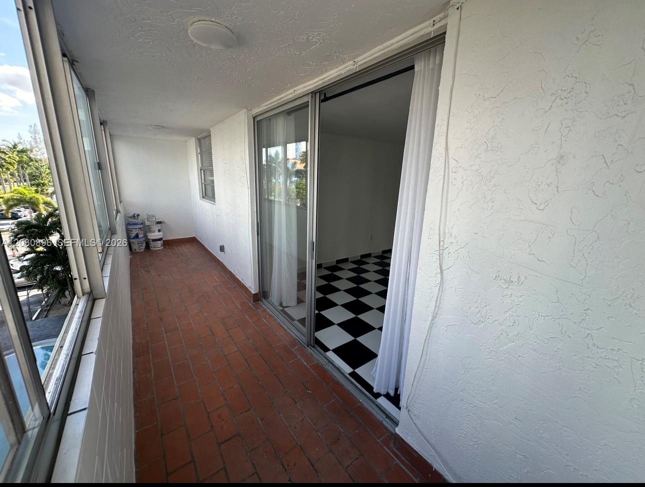 5055 NW 7th St #409, Miami FL 33126